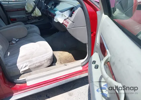 2000 Mercury Grand Marquis Gs from USA, damaged, VIN 2MEFM74W8YX661857